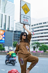 #color_brown