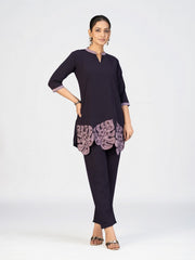 Deep Plum Leaf AppliquΓ© Kurta Set β Imported fabric