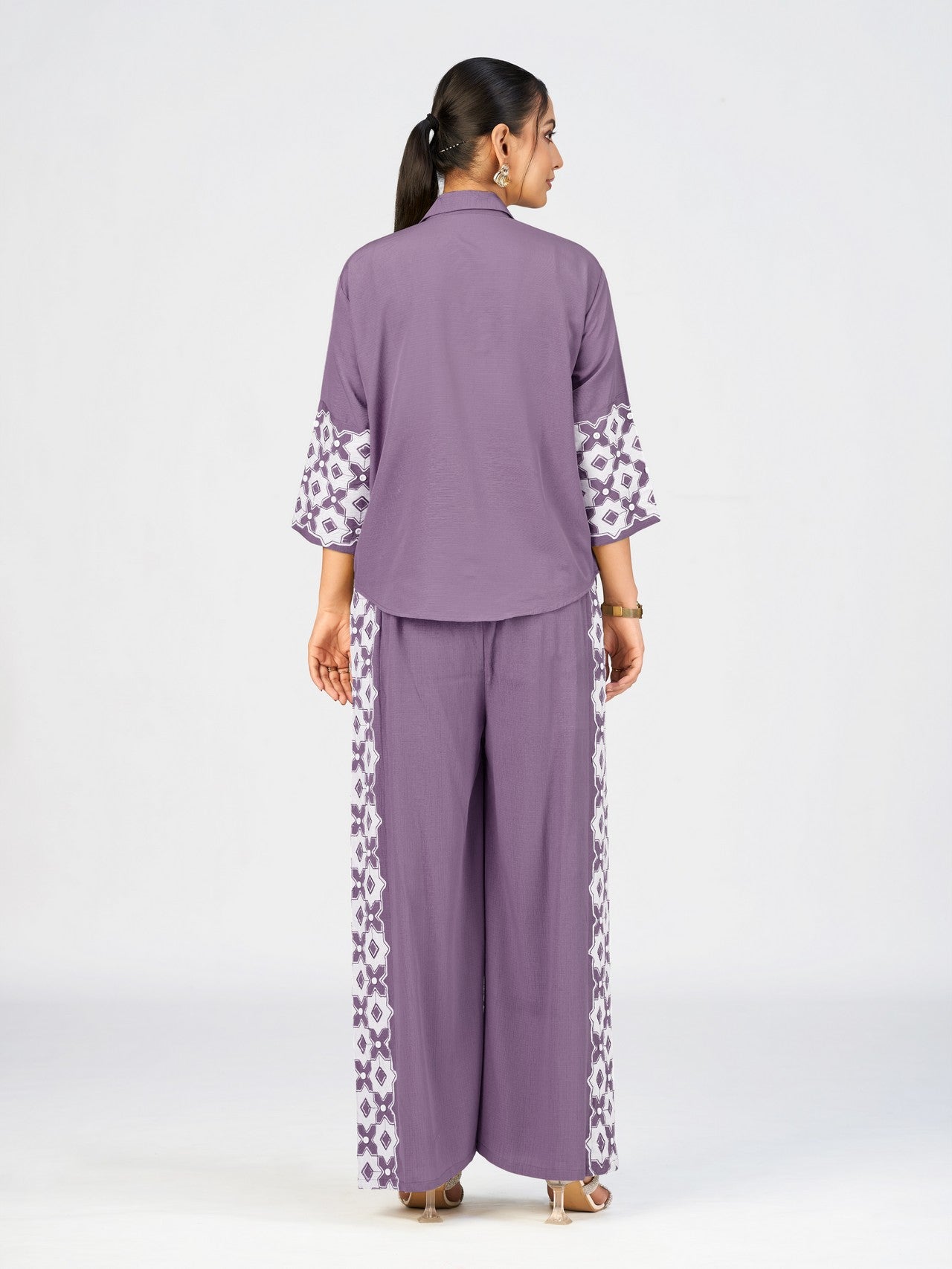 Women’s Purple Linen Poly Geometric Embroidered Co-Ord Set