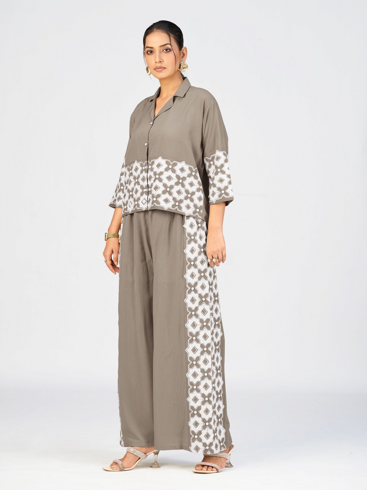 Women’s Purple Linen Poly Geometric Embroidered Co-Ord Set