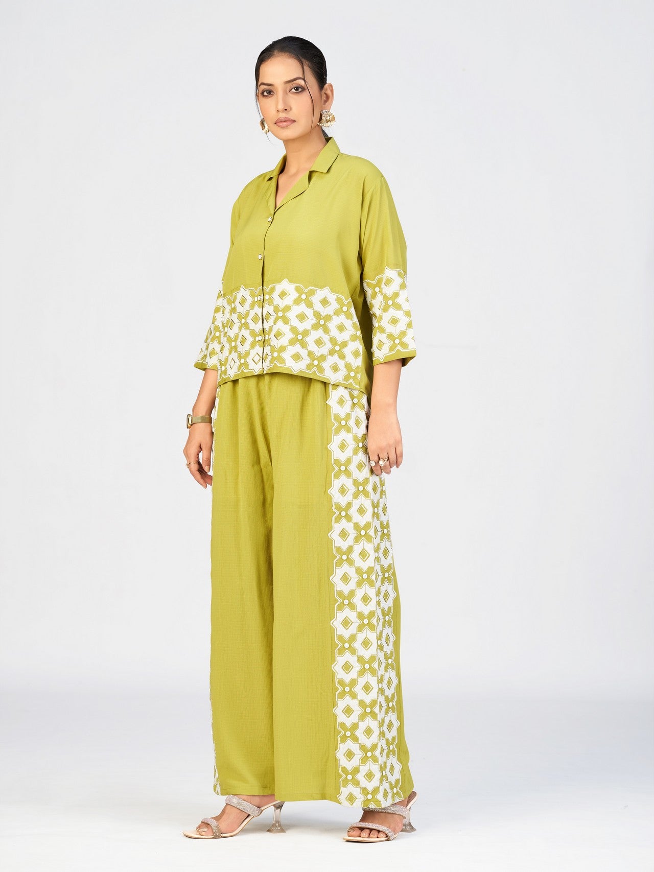 Women’s Purple Linen Poly Geometric Embroidered Co-Ord Set