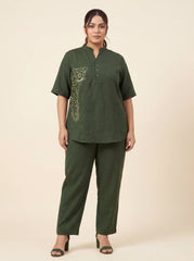 Women’s Green Linen Co-Ord Set with Tufting & Embroidery